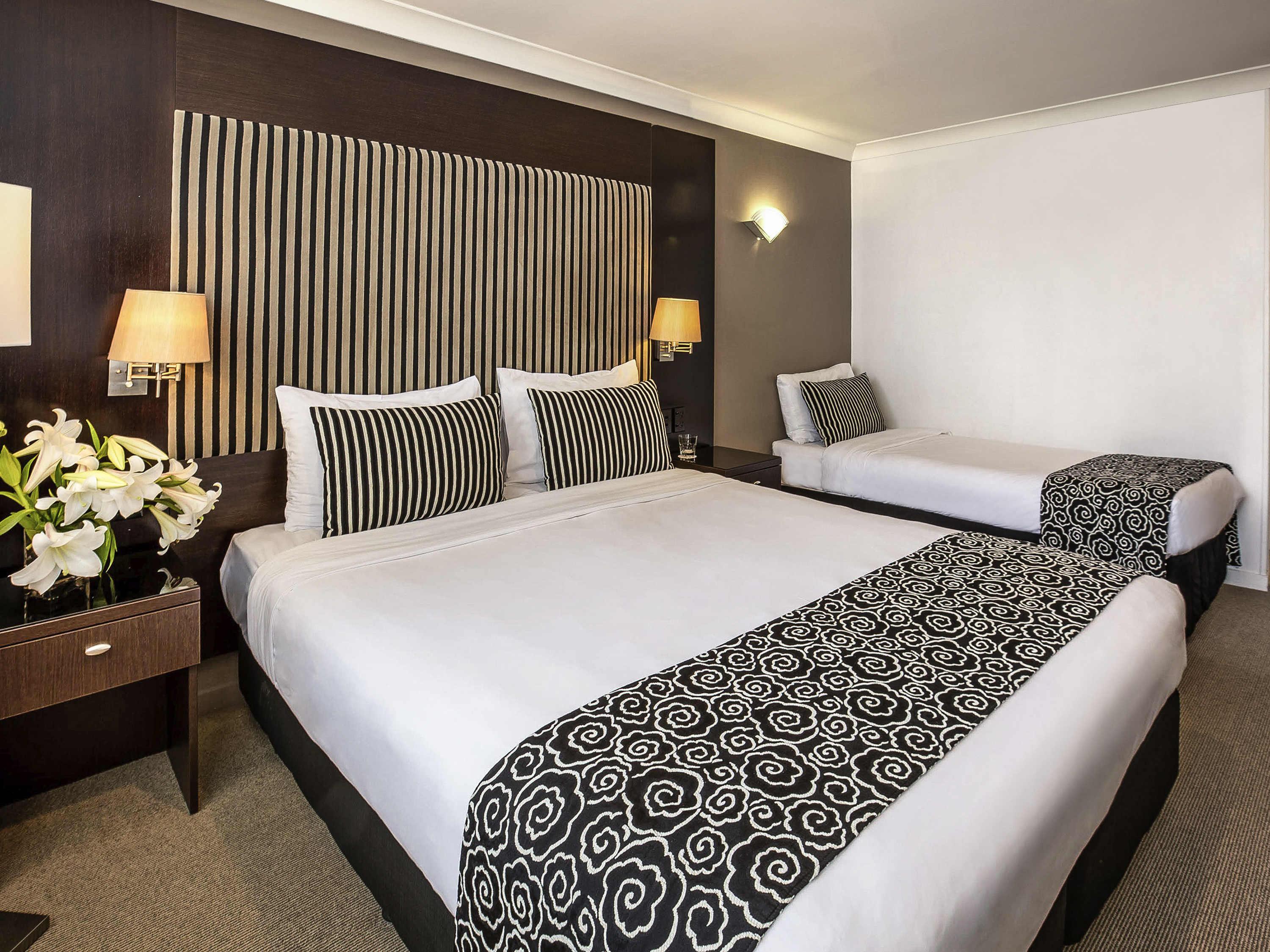 Mercure Wellington Abel Tasman Exterior photo